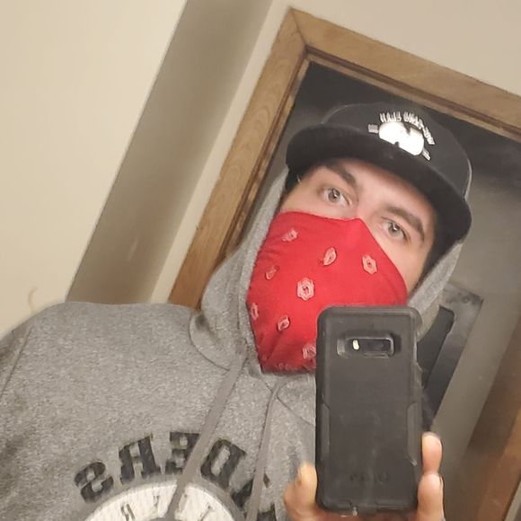 Meet your Posher, Lucas - Picture 1 of 1